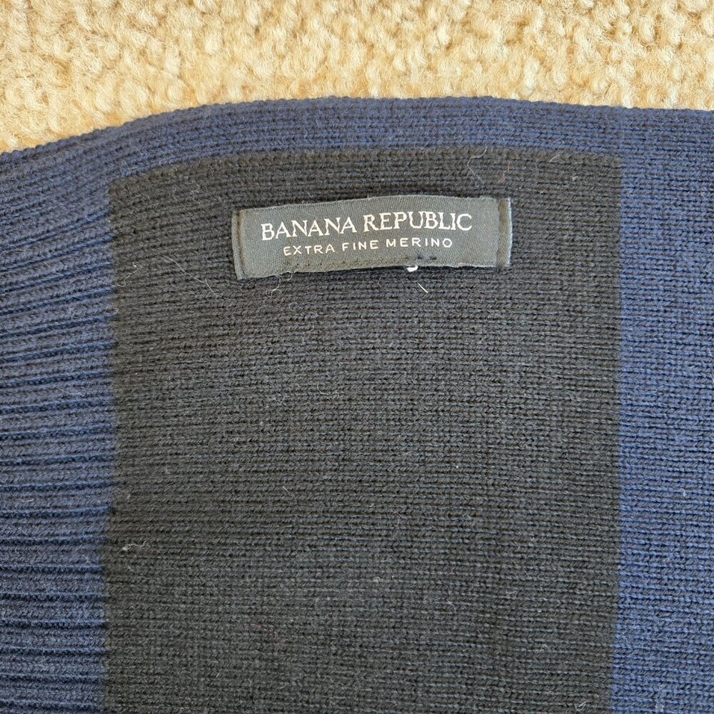 Banana Republic Extra Fine Merino Wool Knit Scarf Stripe Colorblock Blue Black - Picture 3 of 7